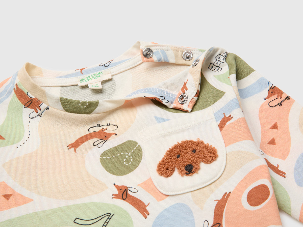 T-shirt con stampa fantasia in cotone bio
