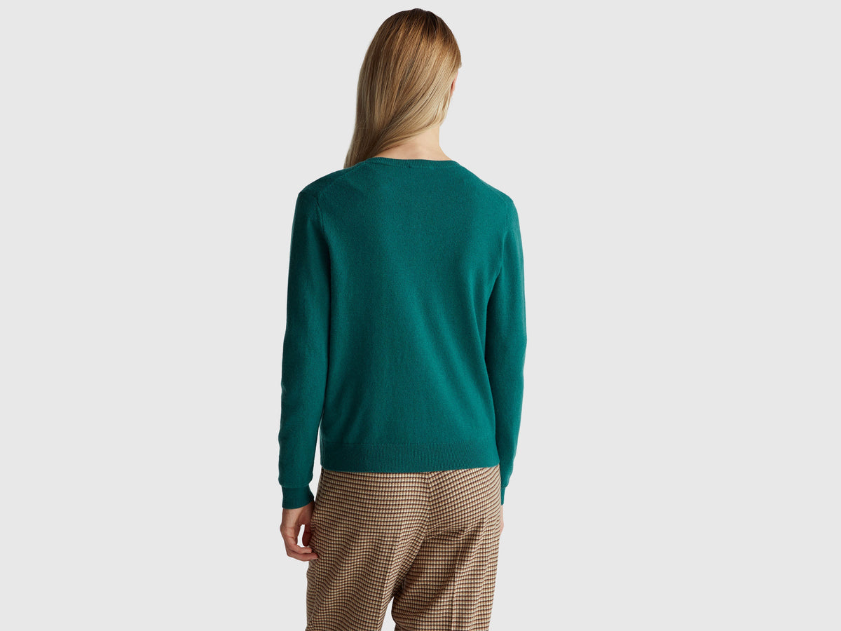 Cardigan girocollo verde in pura lana Merino